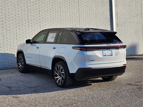 New 2025 Jeep Wagoneer S Limited image 3