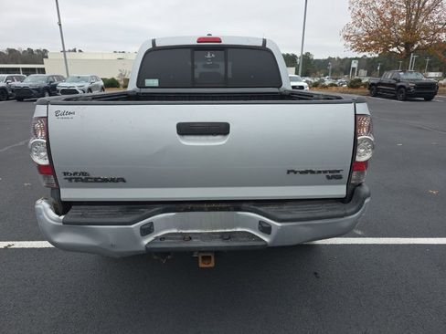 Used 2011 Toyota Tacoma PreRunner image 9