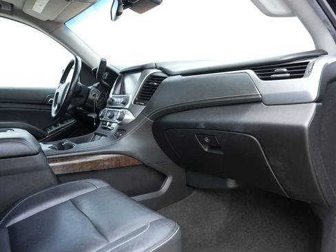 Used 2017 Chevrolet Tahoe LT w/ LT Midnight Edition AWD/4WD image 22