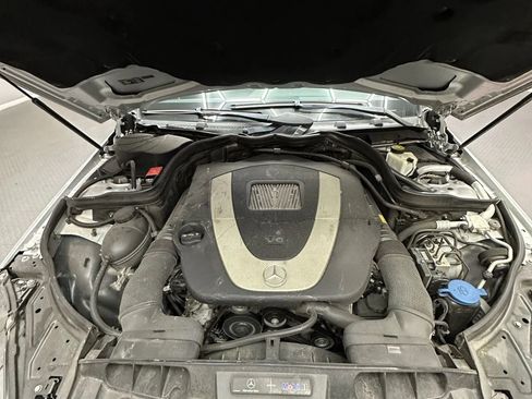 Used 2011 Mercedes-Benz E 350 Cabriolet image 38