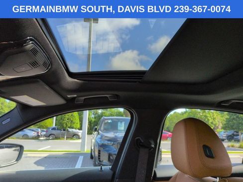 Certified 2025 BMW 330i Sedan w/ Convenience Package RWD image 21