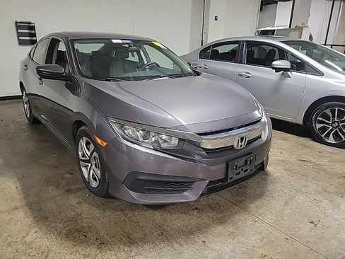 Used 2018 Honda Civic LX image 3