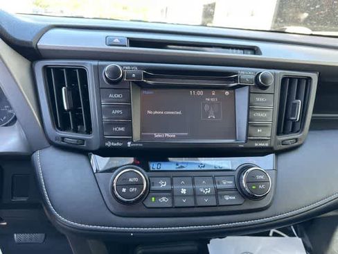 Used 2017 Toyota RAV4 XLE w/ Plus Special Value Package AWD/4WD image 8