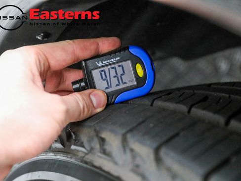 Used 2023 Nissan Armada SL w/ Midnight Edition Package image 37