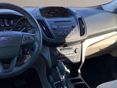 Used 2018 Ford Escape SE image 6