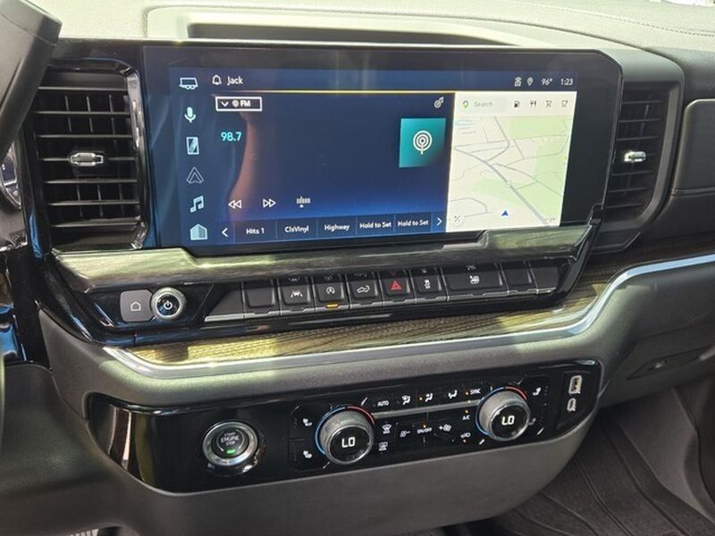 Used 2024 Chevrolet Silverado 1500 LT AWD/4WD image 22