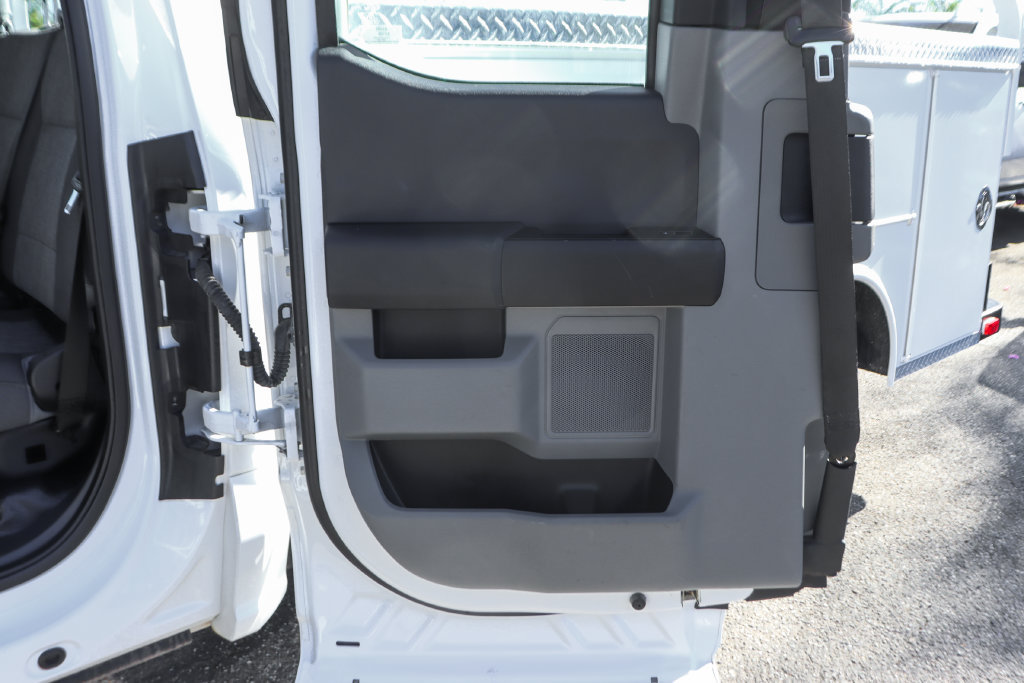 Used 2023 Ford F250 XL w/ XL Chrome Package RWD image 21