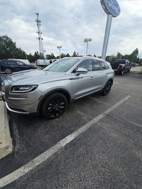 Used 2023 Lincoln Nautilus Reserve w/ Equipment Group 201A AWD/4WD image 1