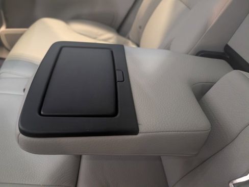 Used 2023 Volvo XC90 B6 Plus w/ Protection Package Premier image 22