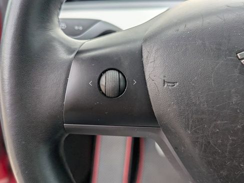 Used 2018 Tesla Model 3 Performance image 15