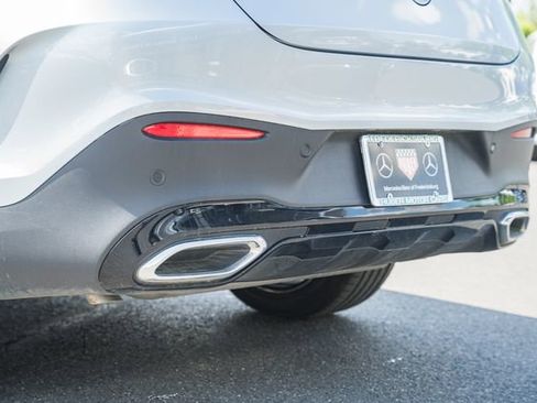 Certified 2024 Mercedes-Benz GLC 300 4MATIC image 9