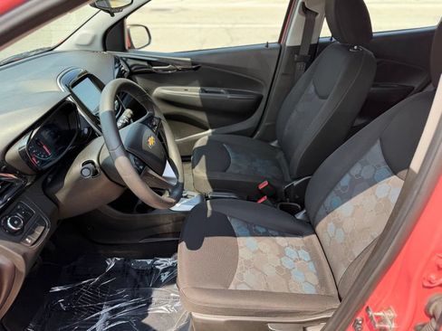 Used 2018 Chevrolet Spark LT FWD image 16