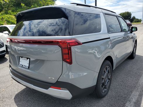 New 2026 Kia Carnival EX image 6