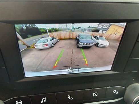 Used 2025 Ford Transit 250 148 Medium Roof Extended AWD image 22