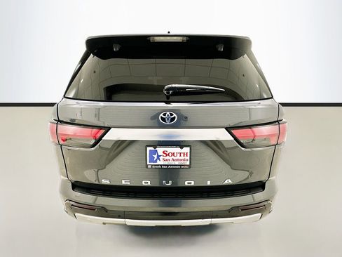 Used 2023 Toyota Sequoia Capstone AWD/4WD image 6
