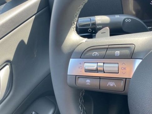 New 2026 Hyundai Kona SEL Premium FWD image 17