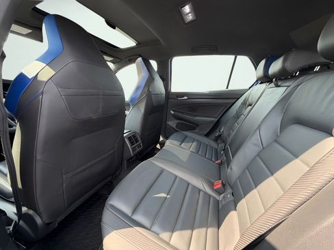 Used 2022 Volkswagen Golf R AWD/4WD image 18