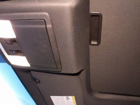 Used 2019 Ford Taurus Limited image 28