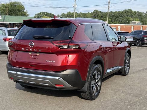 Used 2021 Nissan Rogue Platinum FWD image 8