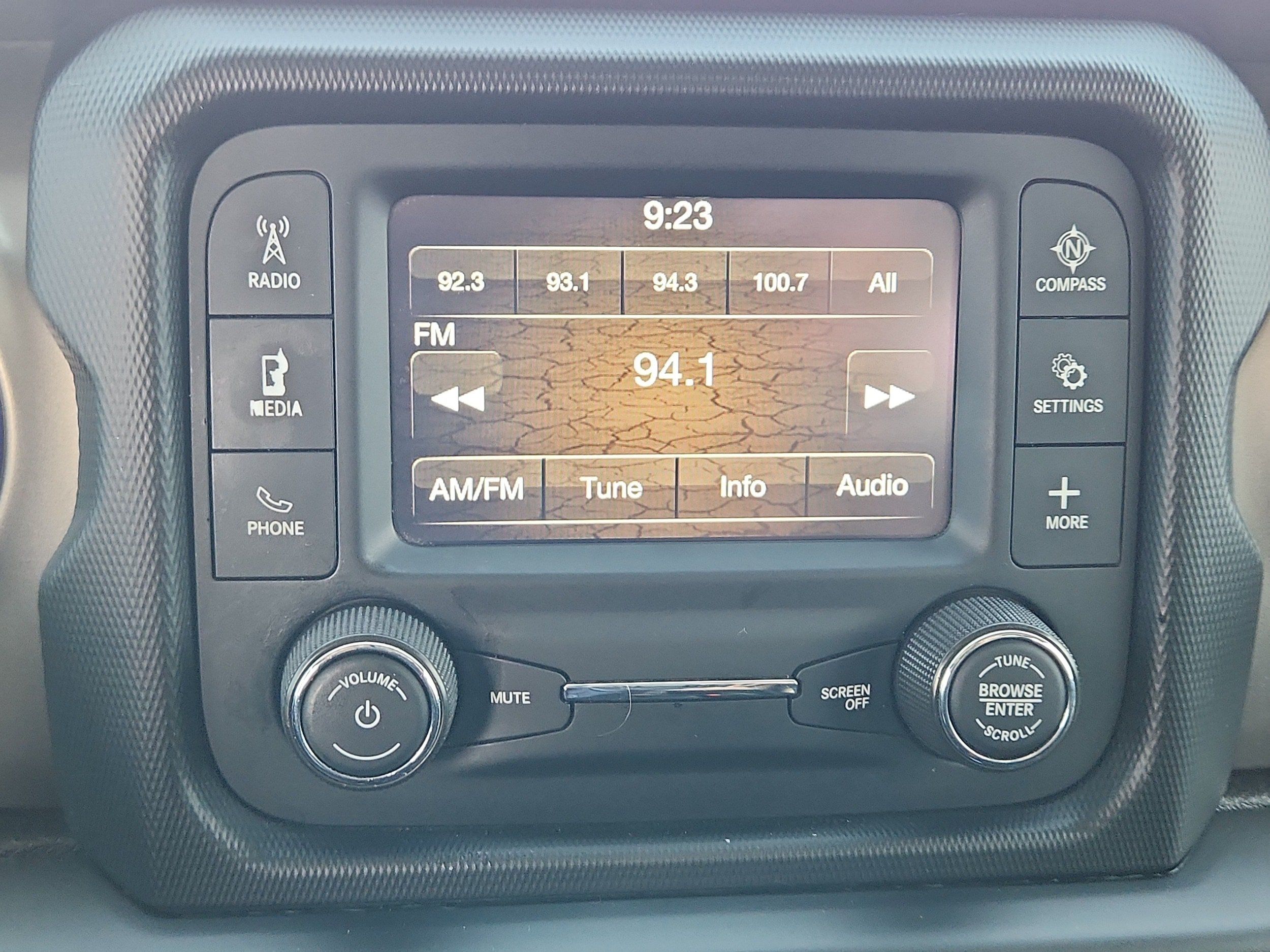Used 2020 Jeep Wrangler Unlimited Sport S AWD/4WD image 19