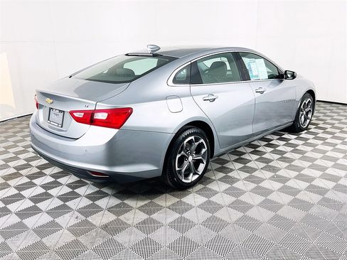 Used 2024 Chevrolet Malibu LT image 7