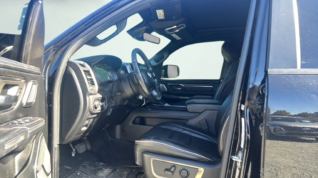 Used 2020 RAM 1500 Limited AWD/4WD image 16