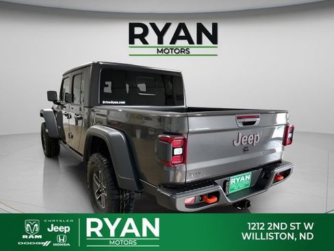 New 2026 Jeep Gladiator Mojave w/ Technology Group AWD/4WD image 7