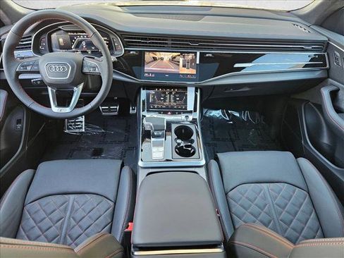 New 2026 Audi SQ8 Prestige image 14