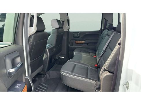 Used 2017 Chevrolet Silverado 1500 High Country AWD/4WD image 12
