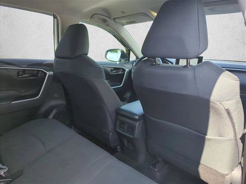 Certified 2025 Toyota RAV4 LE FWD image 25