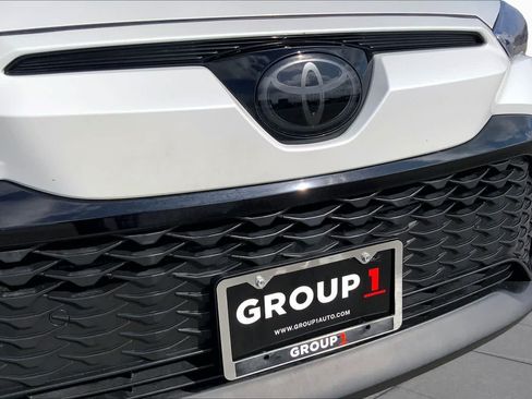 Used 2025 Toyota Corolla Cross AWD Hybrid image 29