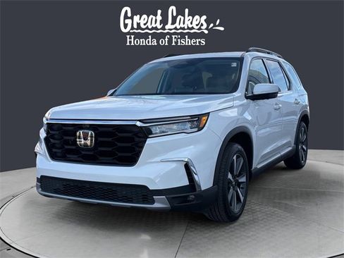 Used 2024 Honda Pilot Elite image 1