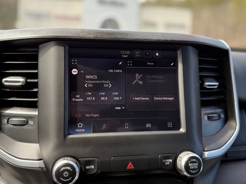 Used 2022 RAM 1500 Big Horn image 10