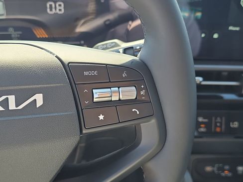 New 2026 Kia Sportage EX image 31