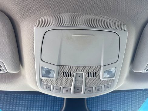 Used 2020 Ford Edge SEL w/ Convenience Package image 32