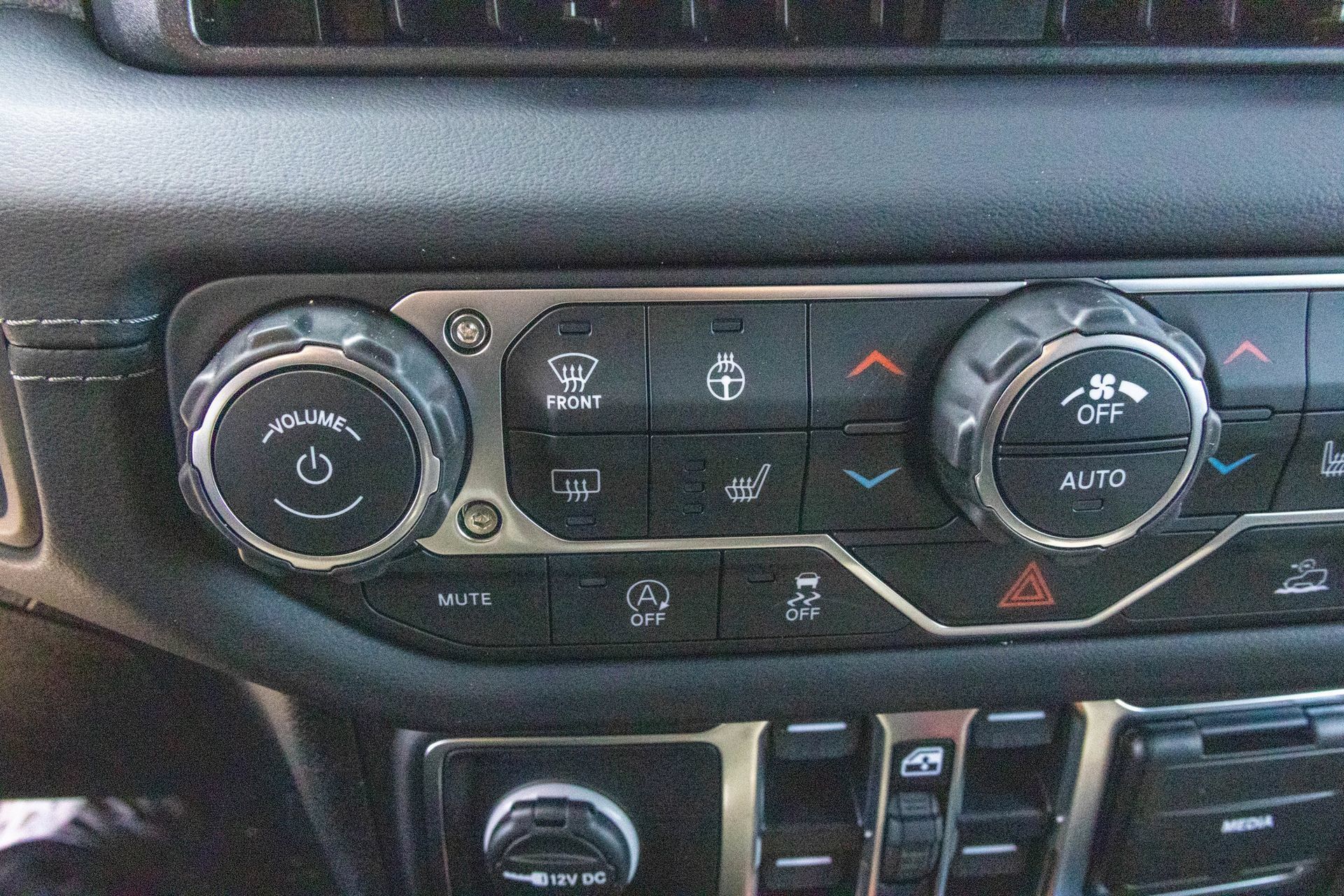 New 2027 Jeep Wrangler Unlimited Rubicon AWD/4WD image 20