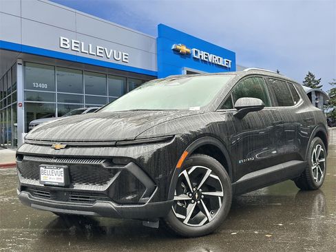 New 2026 Chevrolet Equinox EV LT image 1