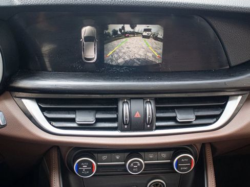 Used 2019 Alfa Romeo Stelvio w/ Nero Edizione RWD image 33