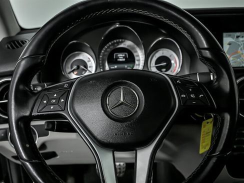 Used 2014 Mercedes-Benz GLK 250 BlueTEC 4MATIC image 25
