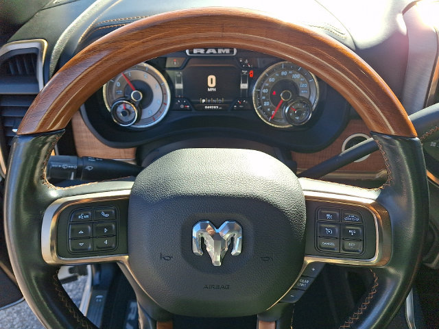 Used 2022 RAM 2500 Limited AWD/4WD image 4