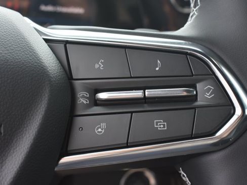 New 2026 Chevrolet Traverse LT w/ Driver Confidence Package FWD image 22