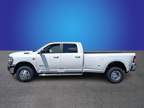 Used 2022 RAM 3500 Big Horn AWD/4WD image 7