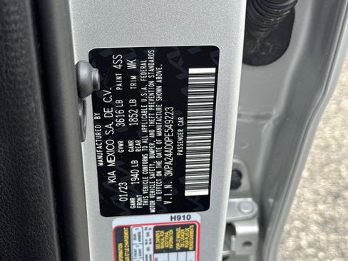 Certified 2023 Kia Rio S w/ Technology Package image 34