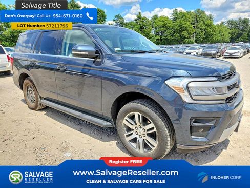 Used 2024 Ford Expedition XLT AWD/4WD image 5
