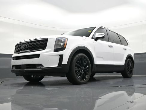Used 2022 Kia Telluride SX w/ Towing Package image 24