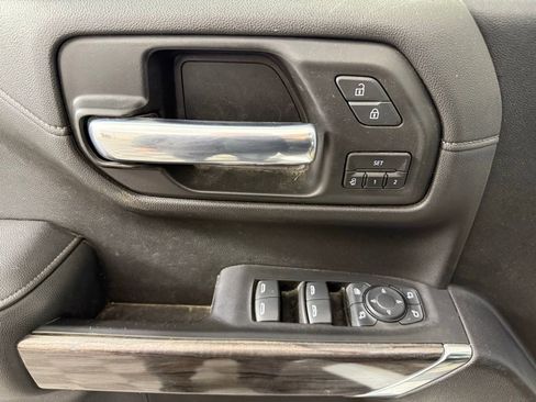 Used 2021 Chevrolet Silverado 1500 LTZ w/ Z71 Off-Road Package image 13