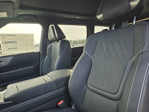 New 2026 INFINITI QX80 Autograph w/ Autograph Exterior Package image 25