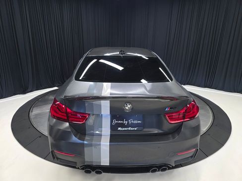 Used 2019 BMW M4 Coupe w/ Competition Package RWD image 12