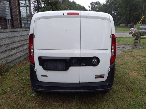 Used 2018 RAM ProMaster City Tradesman FWD image 4