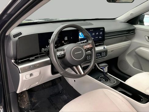 Certified 2024 Hyundai Kona SEL AWD/4WD image 18